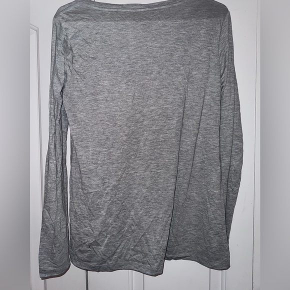 Club Pilates Long Sleeve - Picture 4 of 4